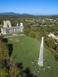 Le parc à fabrique de Valbelle